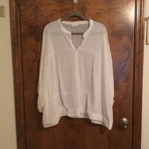 White Woman’s a blouse, 4X, Suzanne Betro Simple brand, NWOT